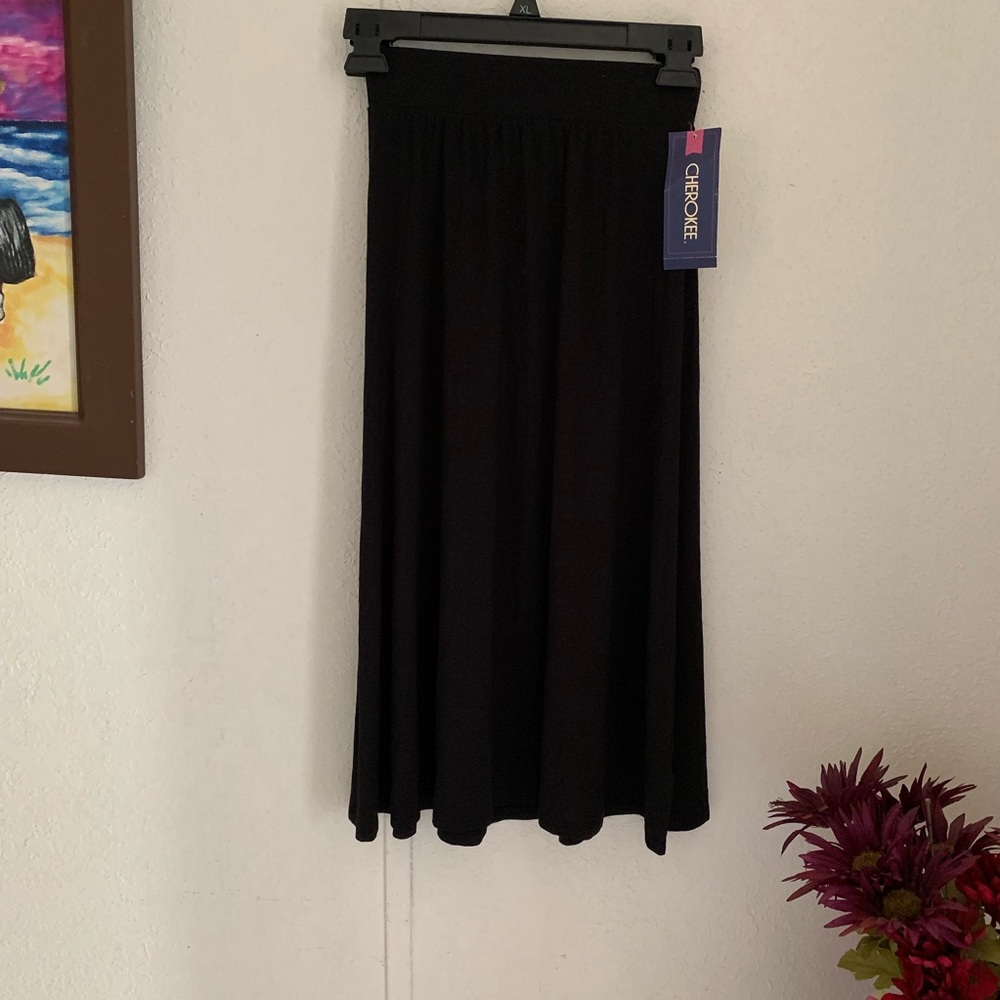 Cherokee black skirt